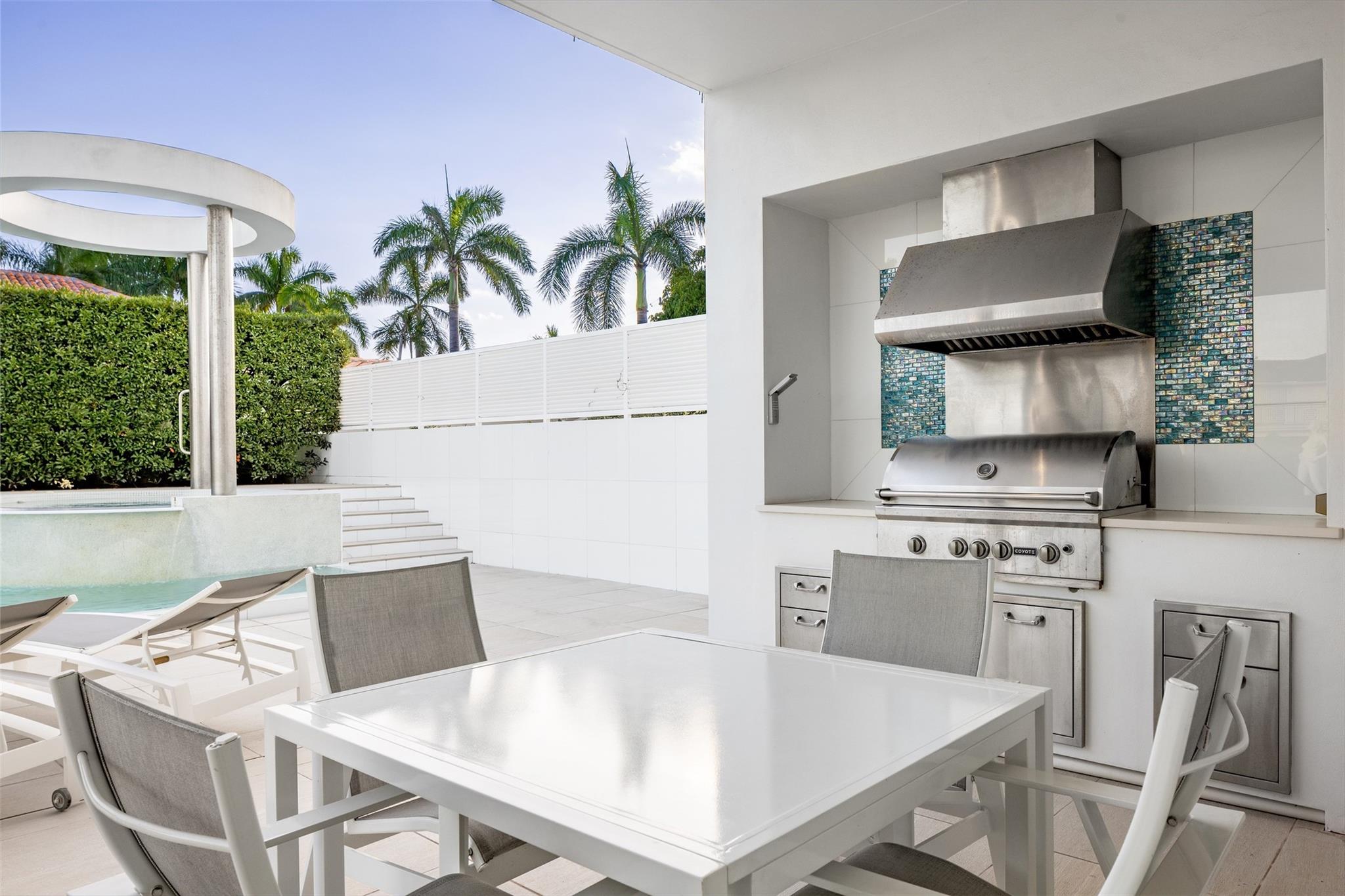 Photo for 500 Isle Of Capri Drive, Fort Lauderdale, FL 33301 - Listing #FX-10425455 500 Isle Of Capri Drive, Fort Lauderdale, FL 33301