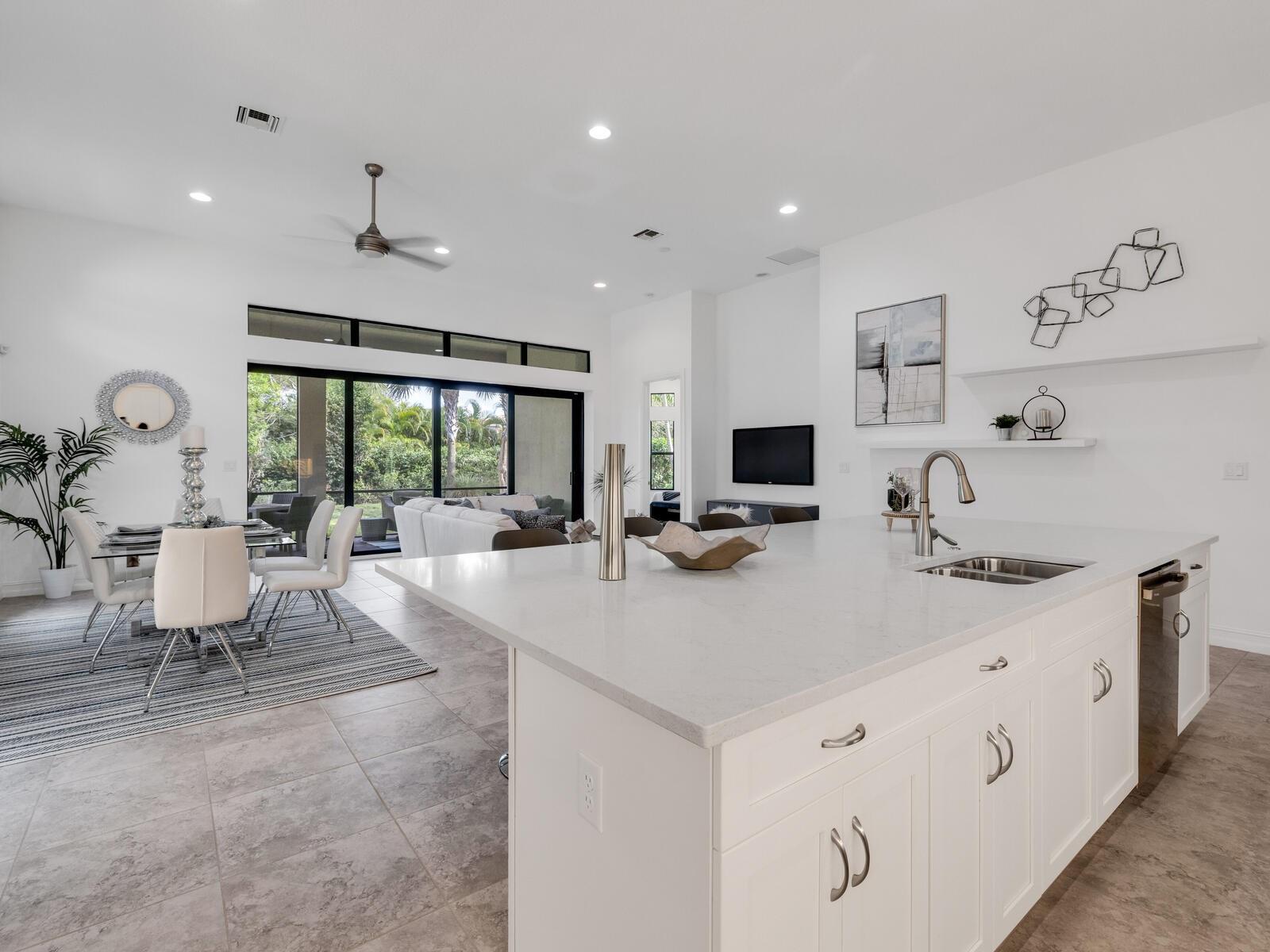 9088 E Leon Circle, Parkland, FL 33076