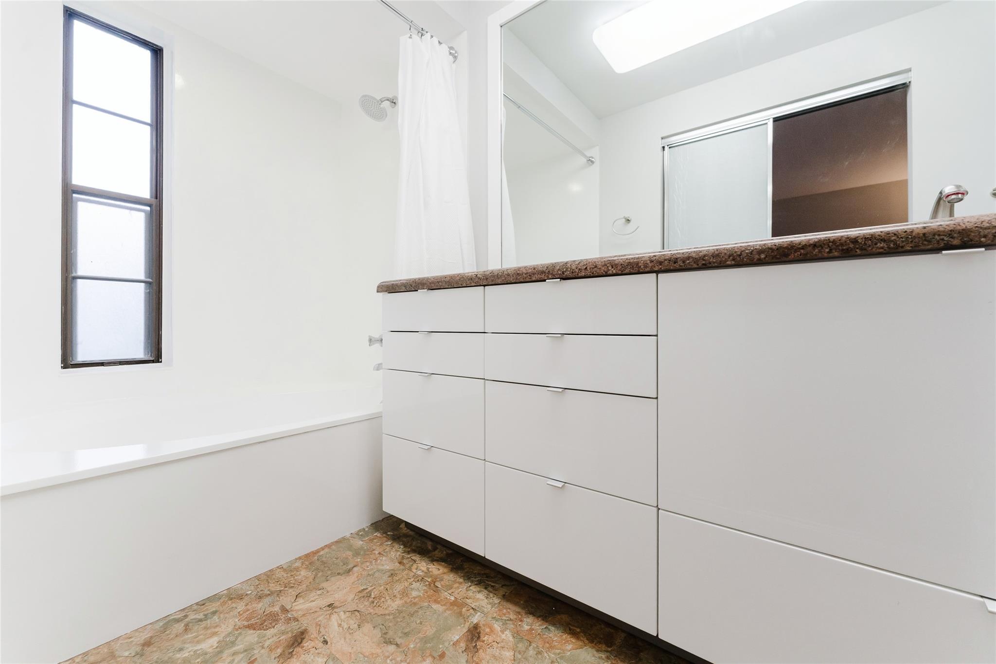 Photo for 9440 SW 8th Street, 207, Boca Raton, FL 33428 - Listing #FX-10517135 9440 SW 8th Street, 207, Boca Raton, FL 33428