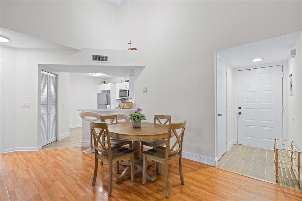 8851 S Wiles Road 305, Coral Springs, FL 33067