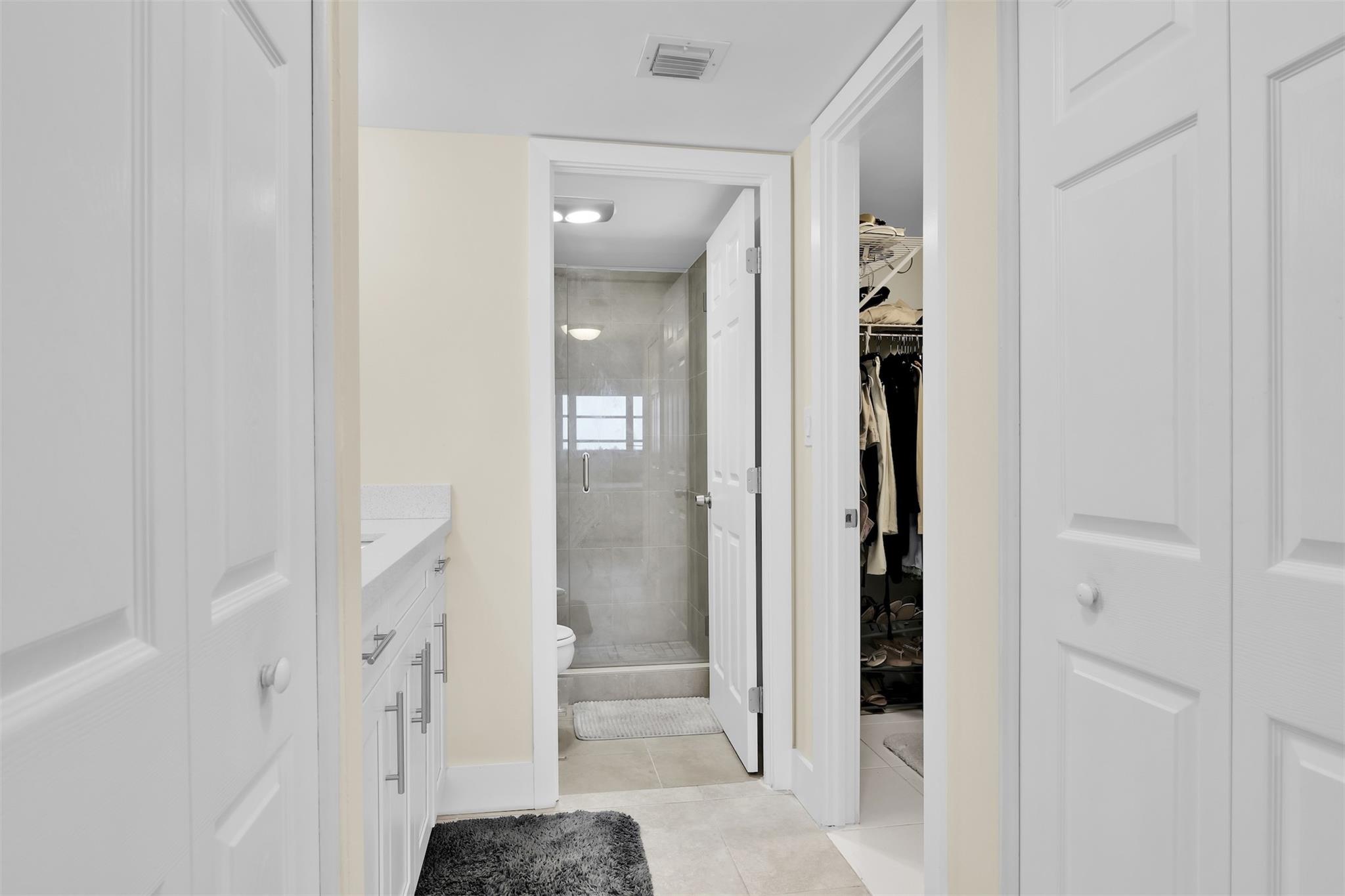 10777 W Sample Road 711, Coral Springs, FL 33065