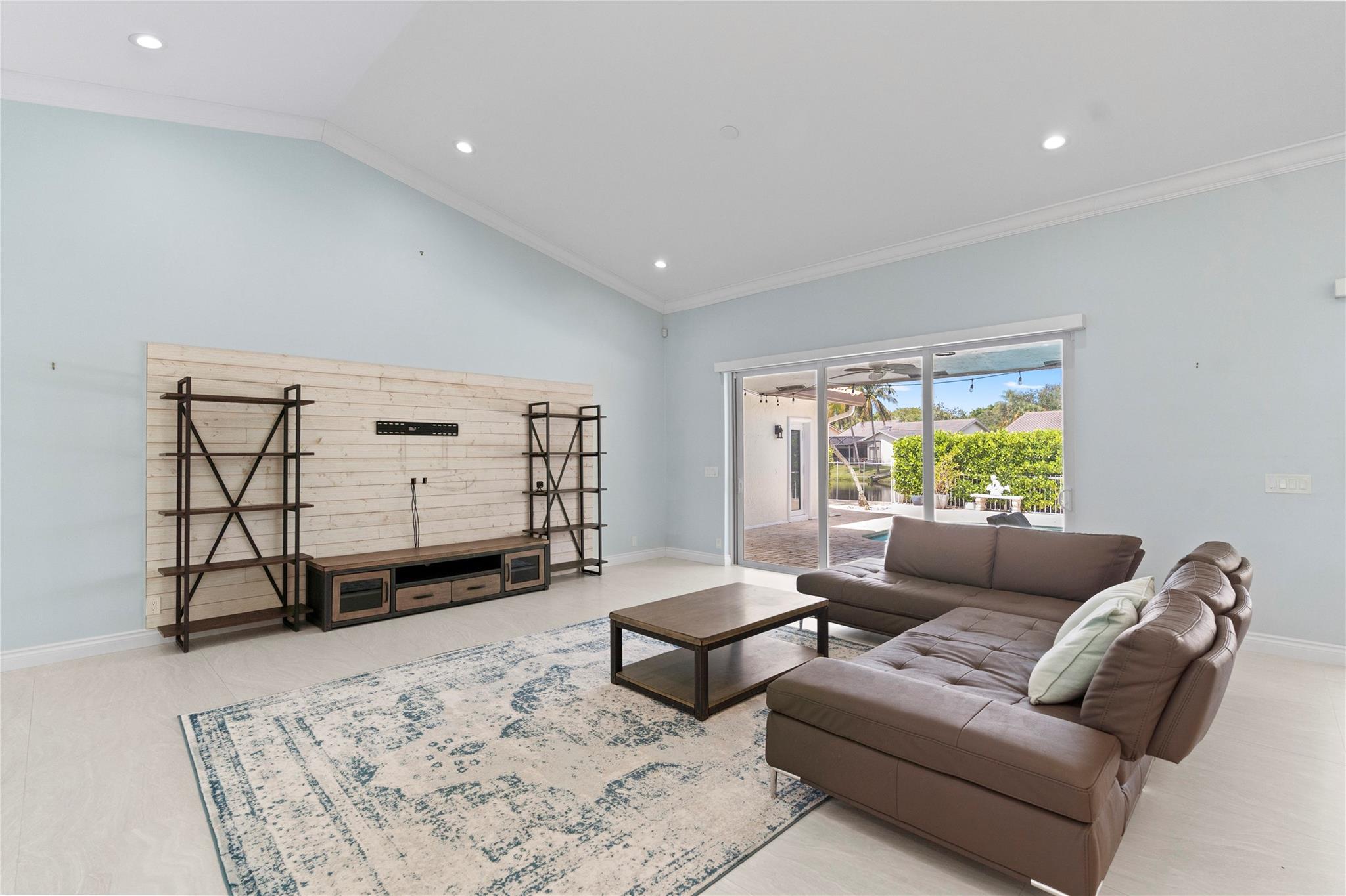 Photo for 1141 NW 101st Avenue, Plantation, FL 33322 - Listing #FX-10503222 1141 NW 101st Avenue, Plantation, FL 33322