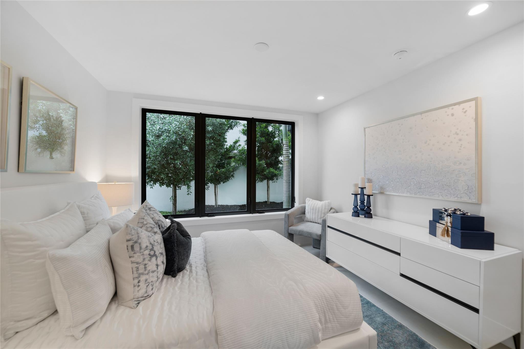 1813 N Fort Lauderdale Beach Boulevard, Fort Lauderdale, FL 33305