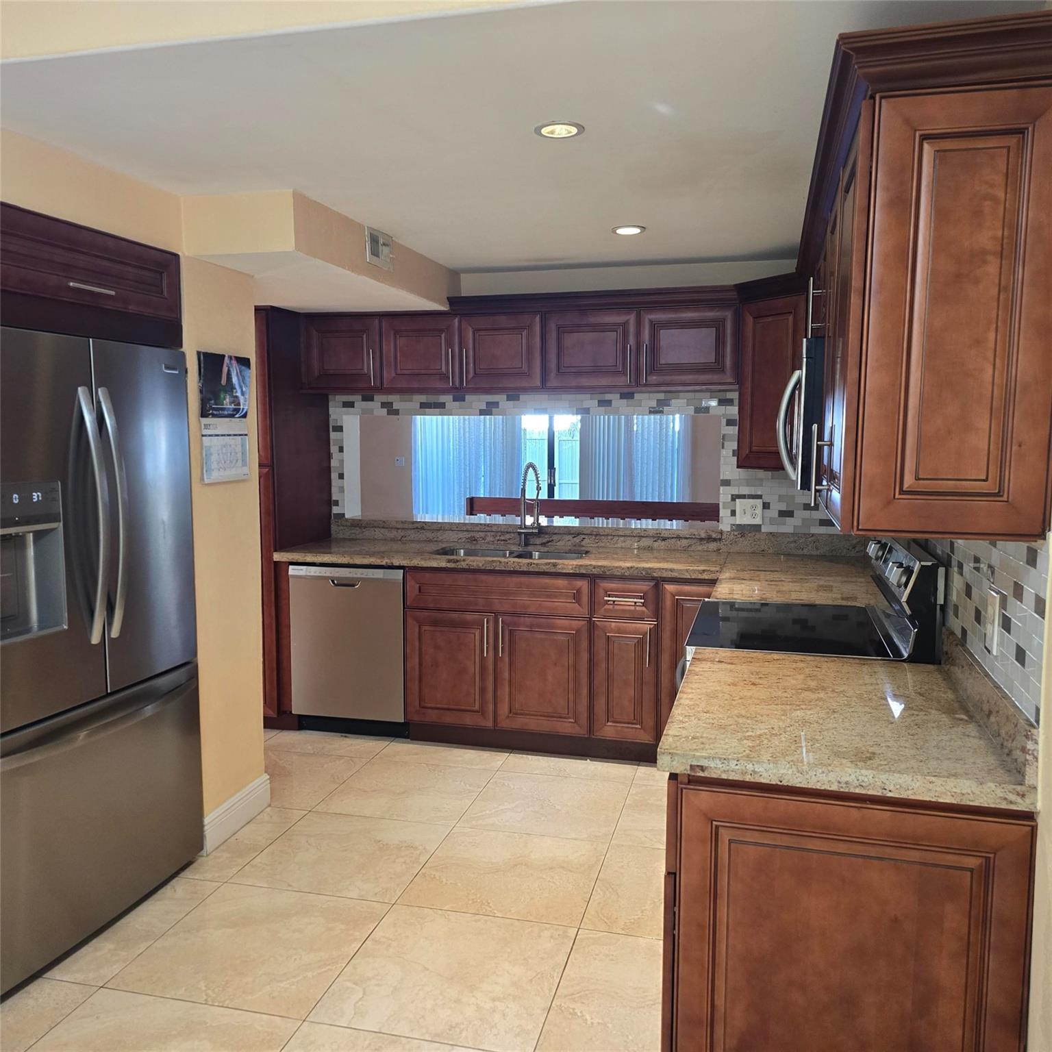 626 NE 195th Street 626, Miami, FL 33179