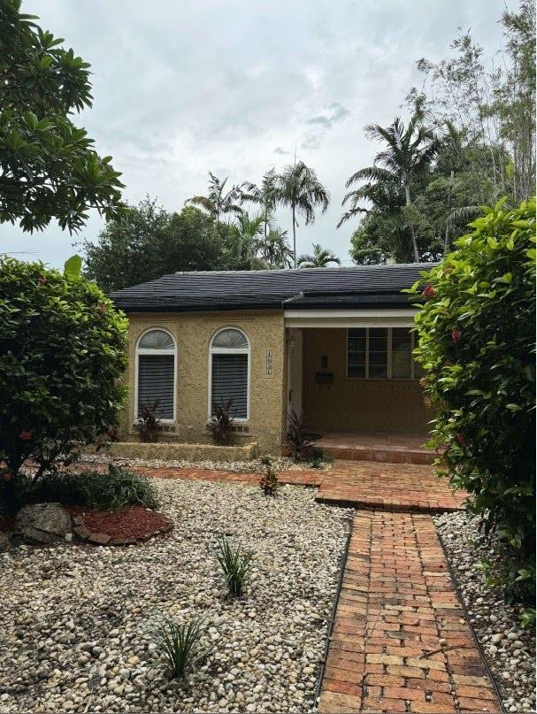 Photo for 1631 Funston Street, Hollywood, FL 33020 - listing #FX-10524636 1631 Funston Street, Hollywood, FL 33020