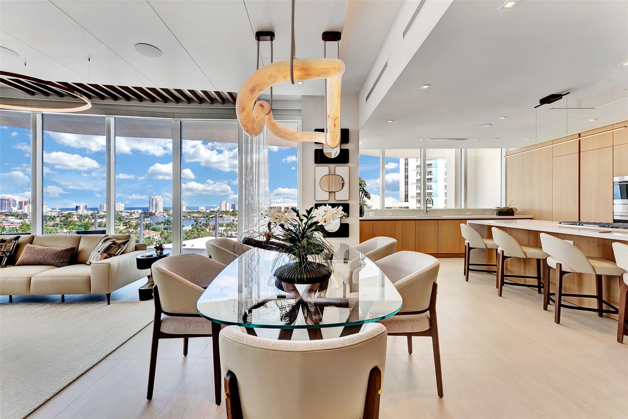 2241 SE 17th Street PH2, Fort Lauderdale, FL 33316