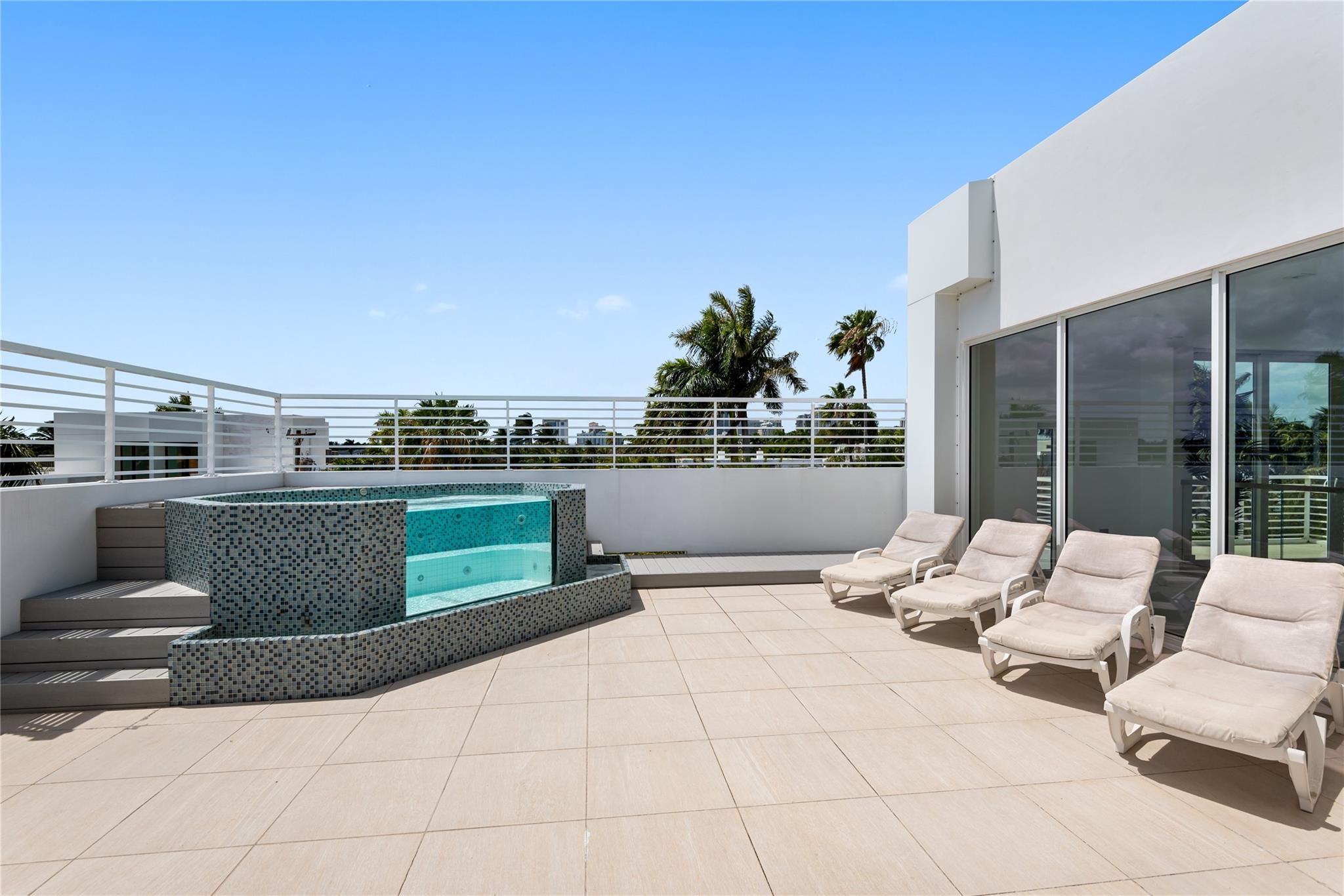 Photo for 500 Isle Of Capri Drive, Fort Lauderdale, FL 33301 - Listing #FX-10425455 500 Isle Of Capri Drive, Fort Lauderdale, FL 33301