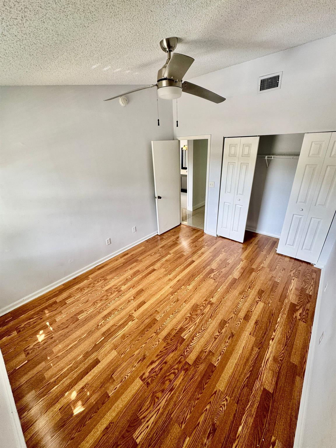 9657 N Riverside Drive 5H, Coral Springs, FL 33071