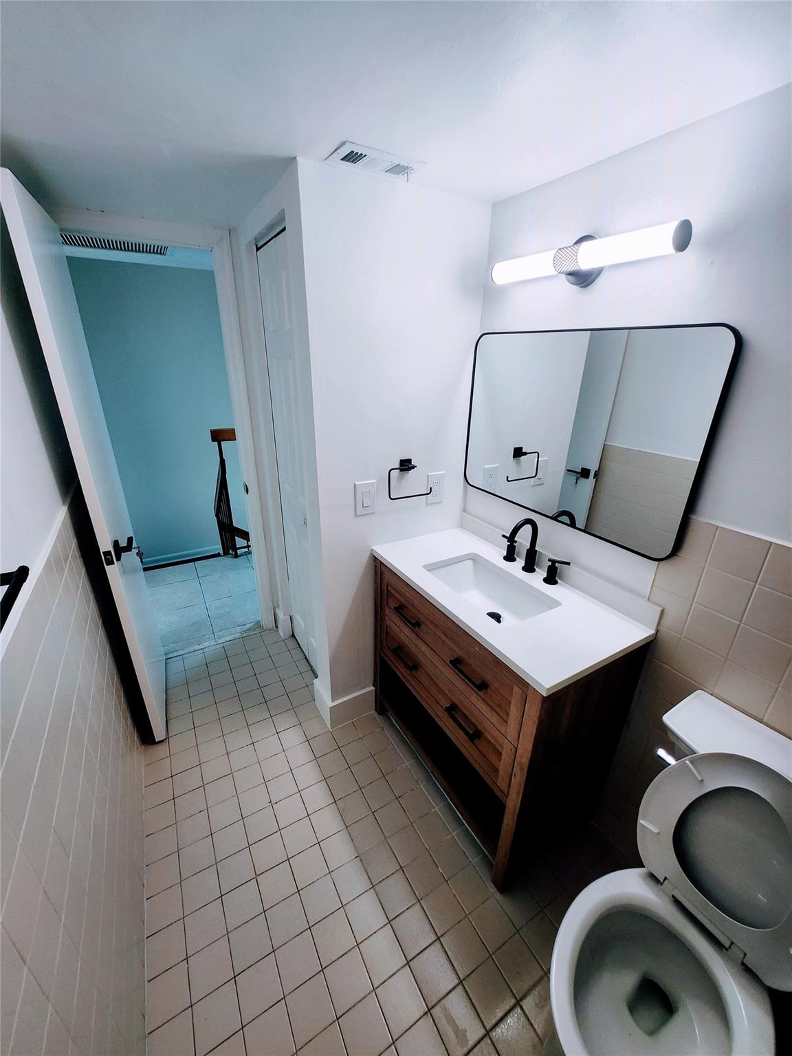 793 NE 206th Street, Miami, FL 33179