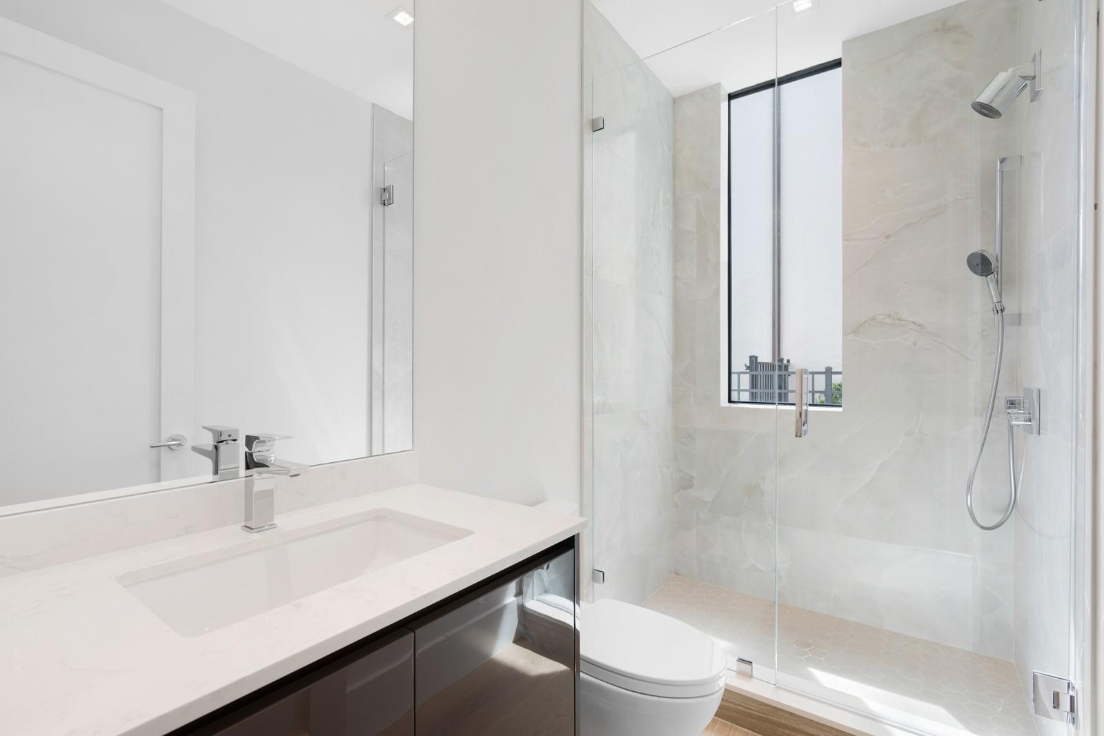 1957 Harbourview Drive, Fort Lauderdale, FL 33316