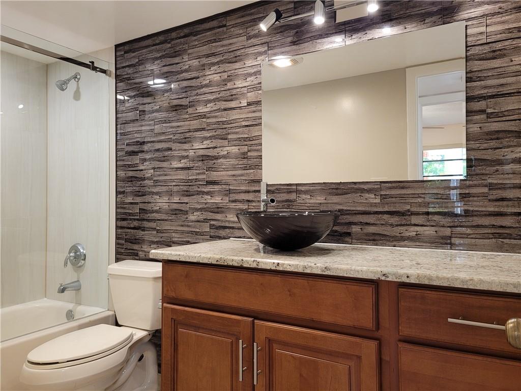 2027 Coral Ridge Drive 206 S, Coral Springs, FL 33071