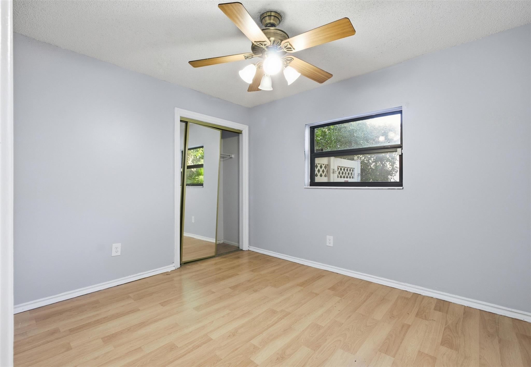 2702 NW 98th Way, Coral Springs, FL 33065