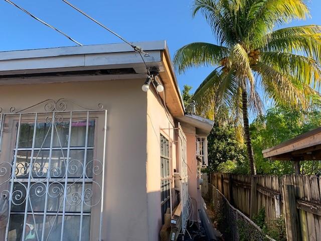 1850 NW 35th Street, Miami, FL 33142