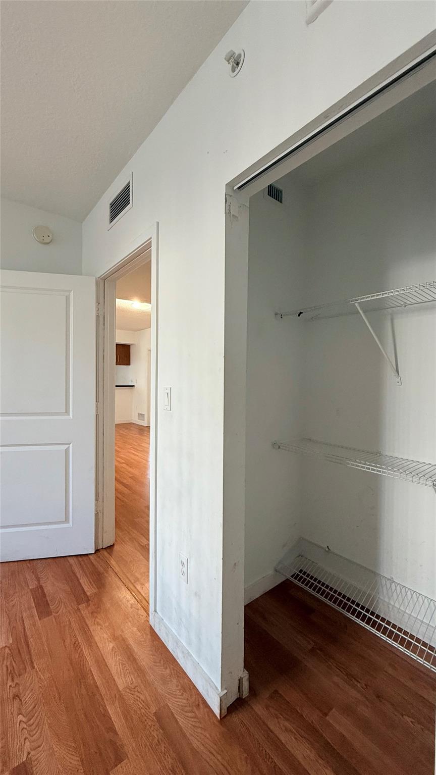 601 NE 23rd Street 902, Miami, FL 33137