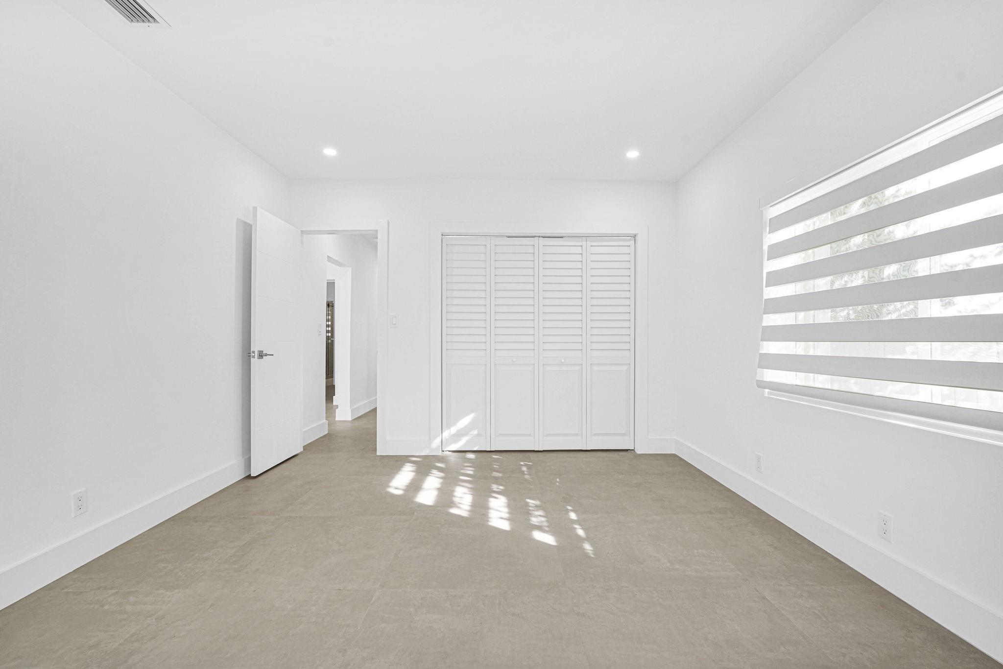 2291 SW 17th Street, Miami, FL 33145