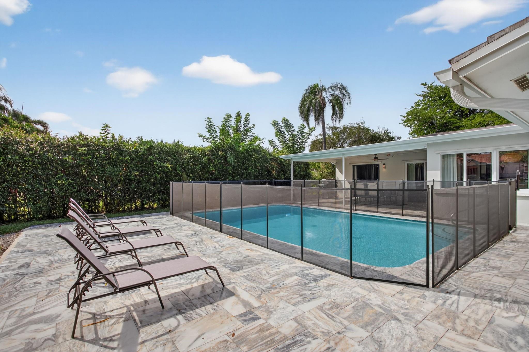 2421 NW 114th Avenue, Coral Springs, FL 33065