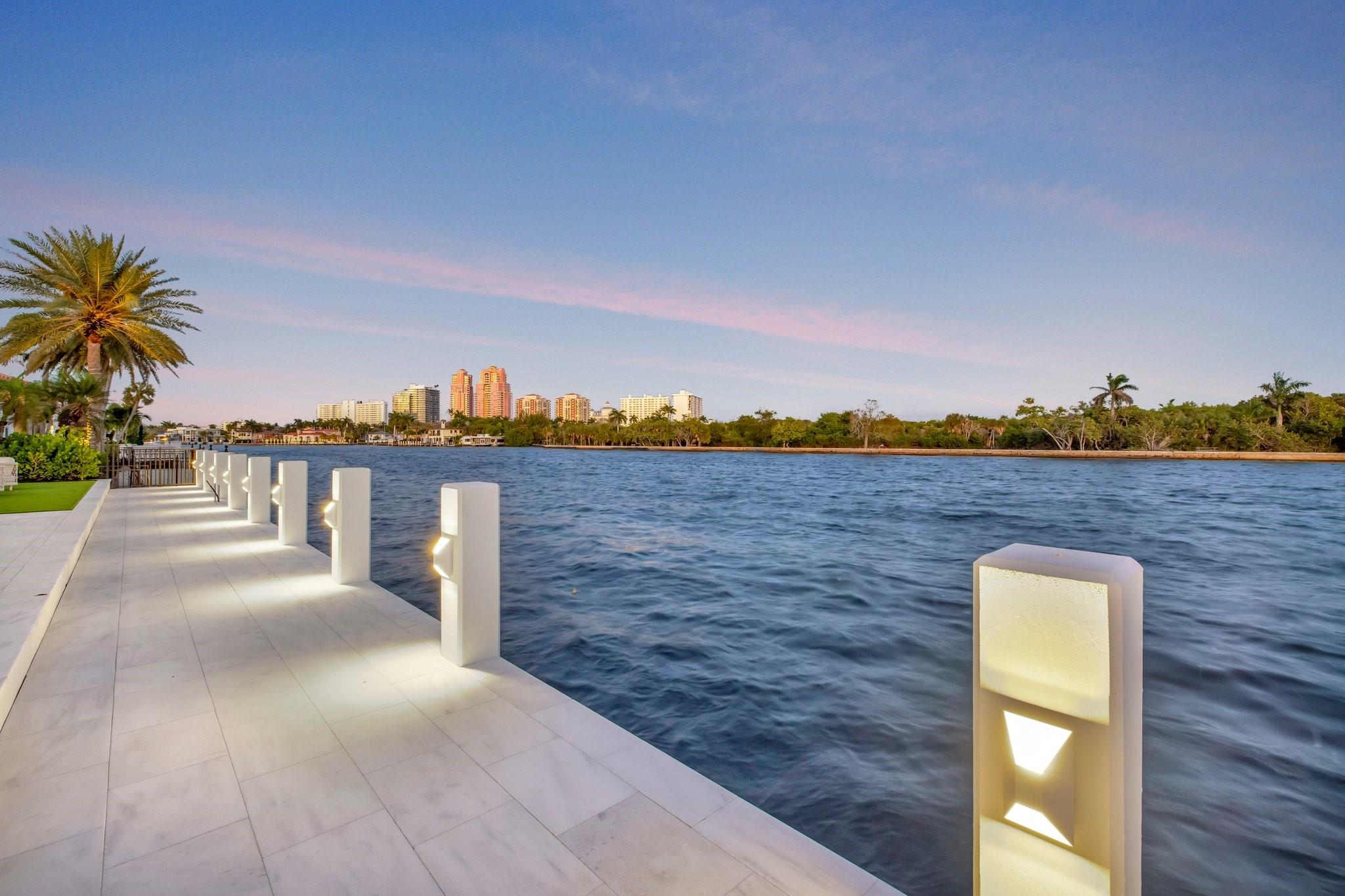 2010 Intracoastal Drive, Fort Lauderdale, FL 33305