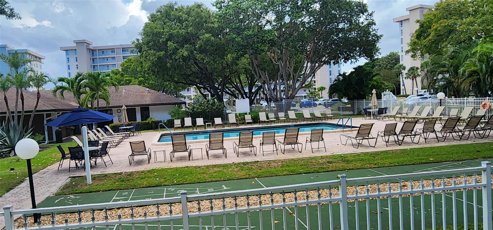 2650 S Course Drive 505, Pompano Beach, FL 33069