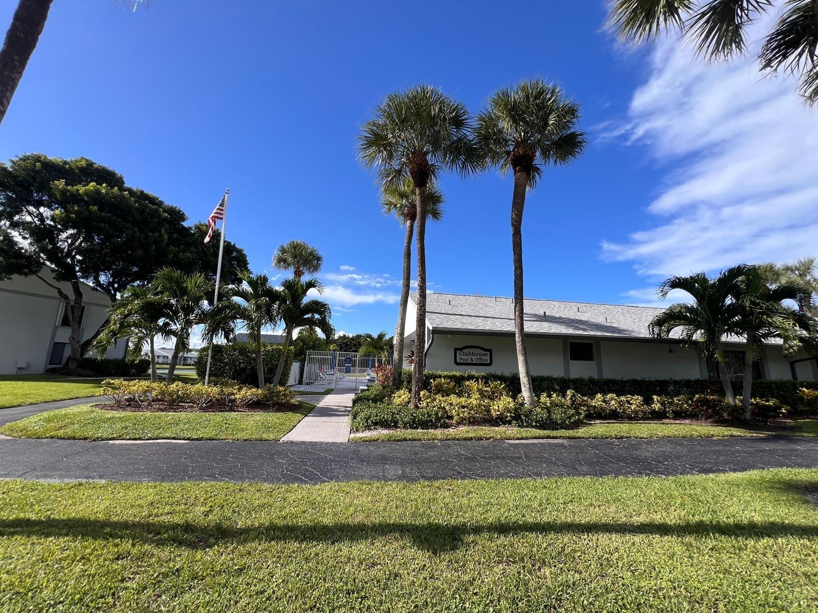 Photo for 1009 Green Pine Boulevard, H3, West Palm Beach, FL 33409 - Listing #FX-10526607 1009 Green Pine Boulevard, H3, West Palm Beach, FL 33409