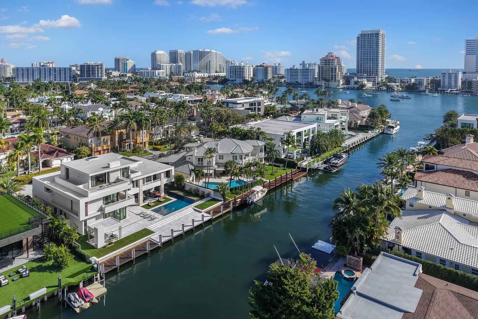 10 Pelican Drive, Fort Lauderdale, FL 33301