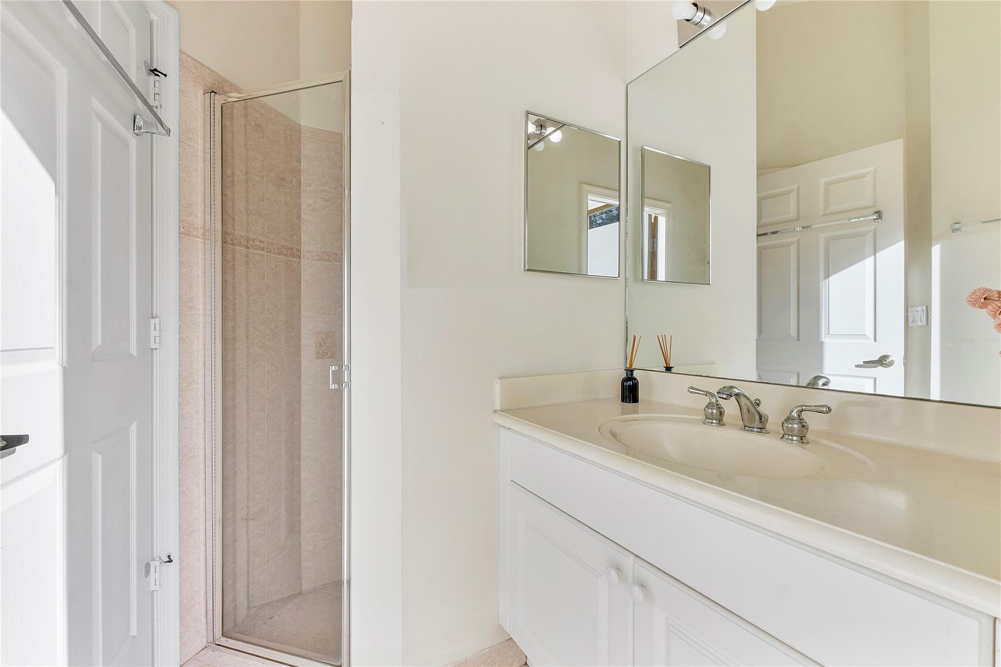 5834 NW 125th Terrace, Coral Springs, FL 33076