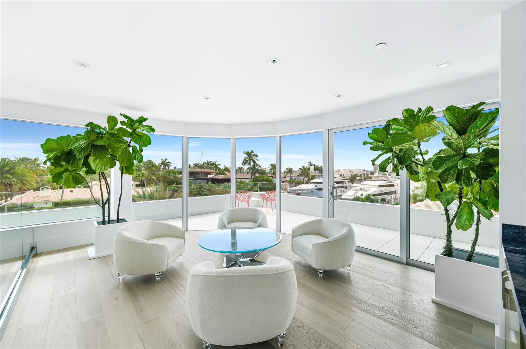 14 N Isla Bahia Drive, Fort Lauderdale, FL 33316