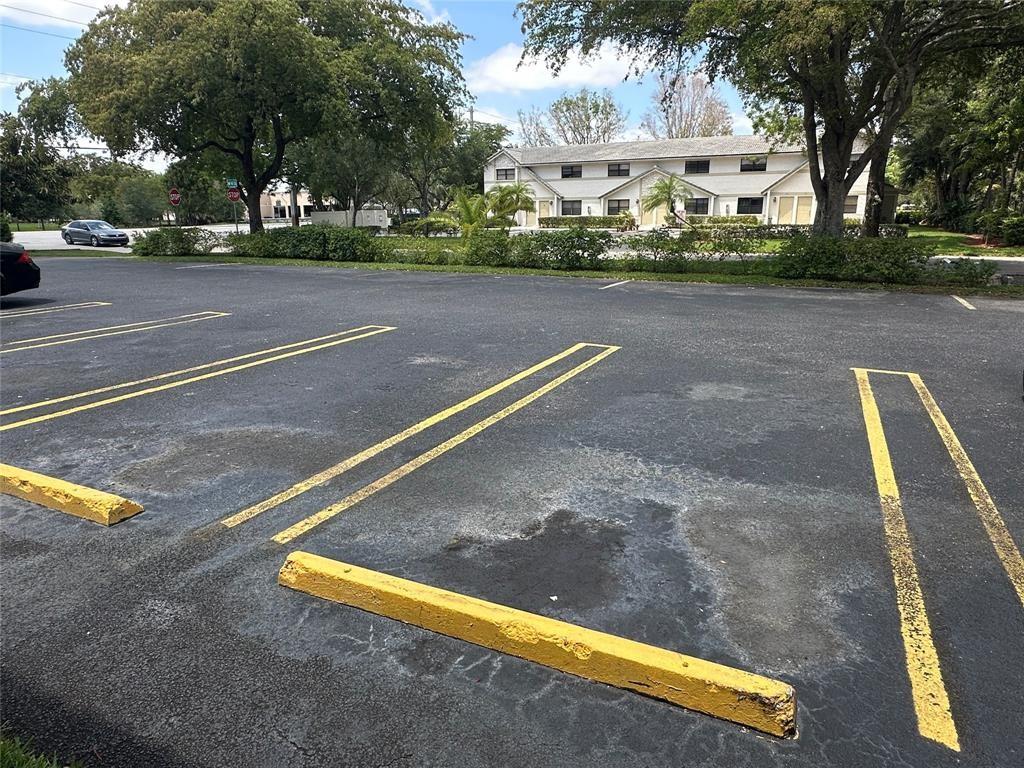 11676-1169 NW 45th Street 11676-11690, Coral Springs, FL 33065