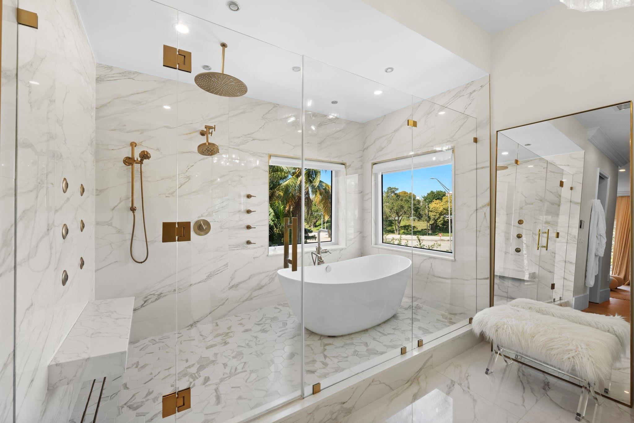 2765 Brickell Court, Miami, FL 33129