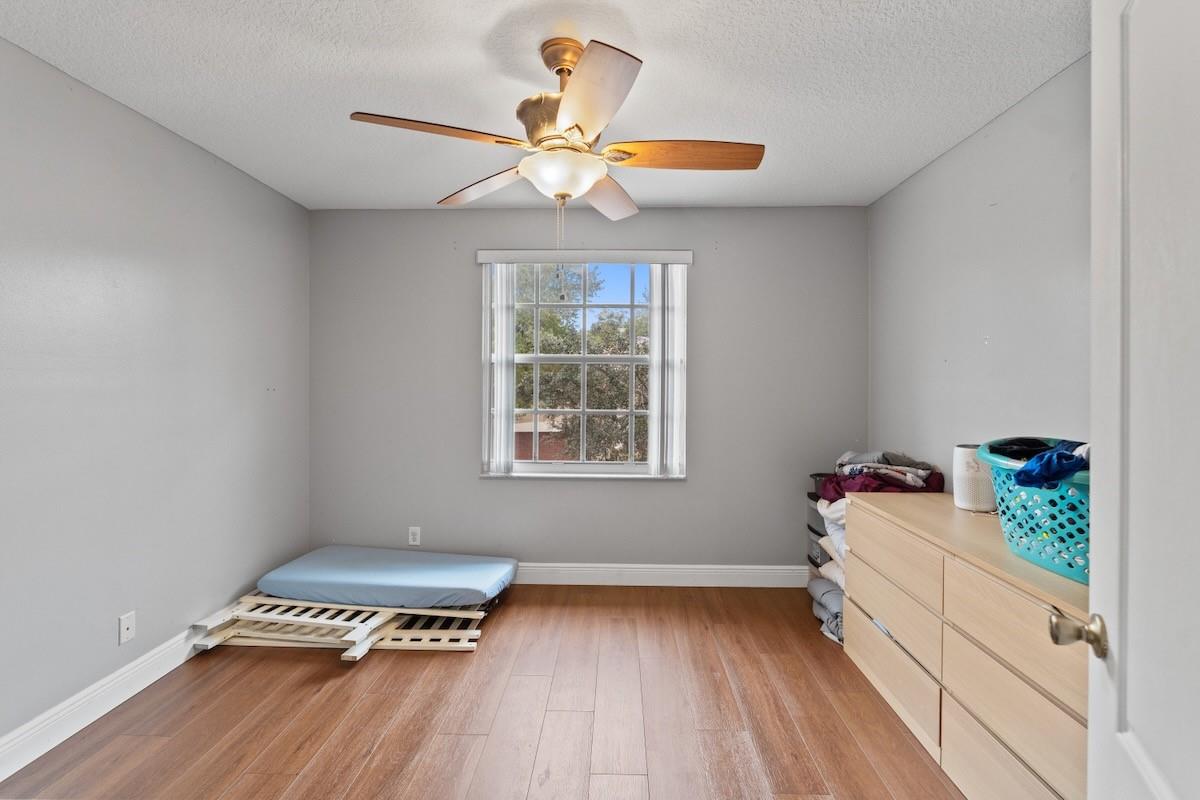 904 NW 126th Avenue, Coral Springs, FL 33071