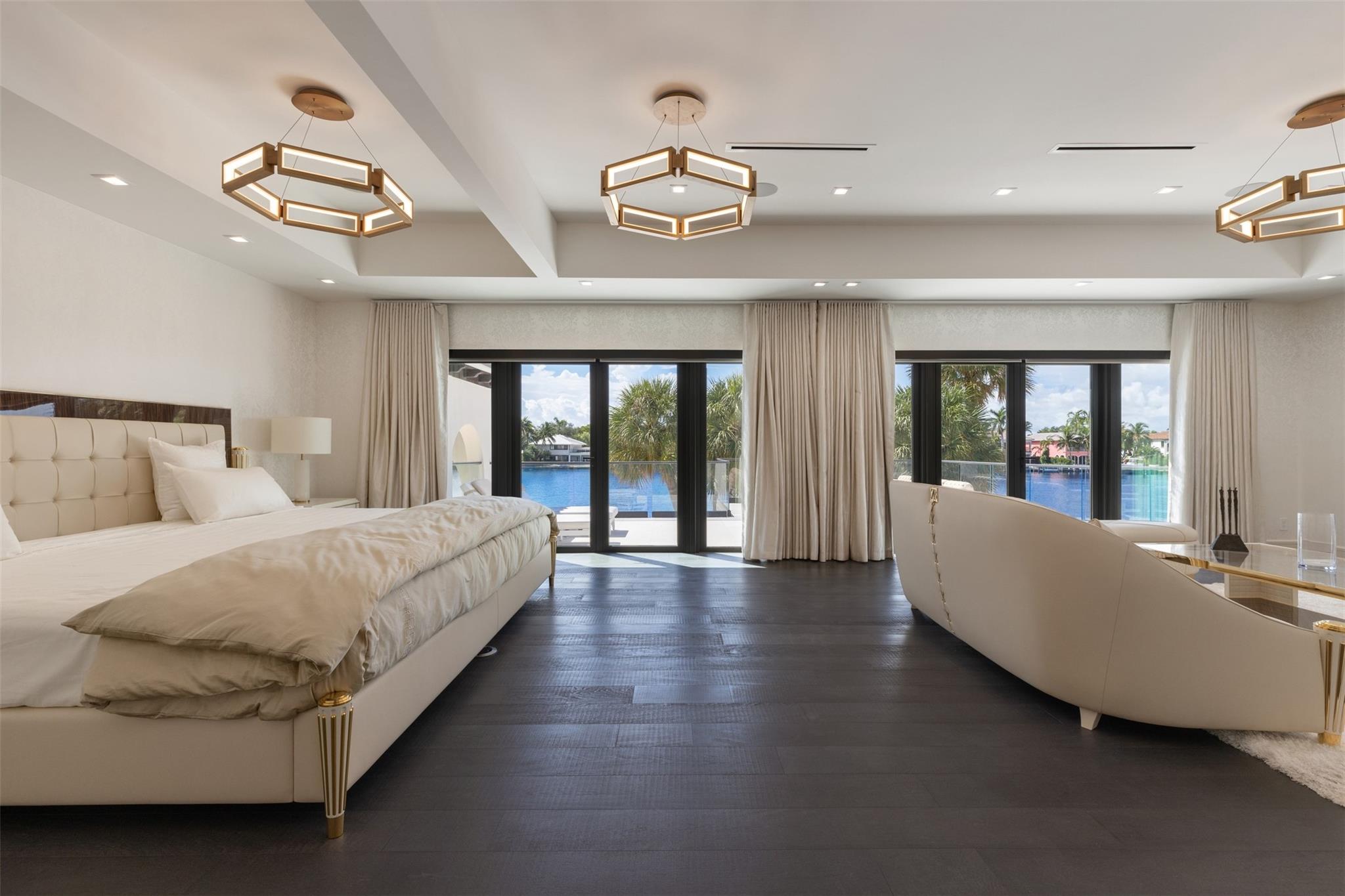 529 Bontona Avenue, Fort Lauderdale, FL 33301