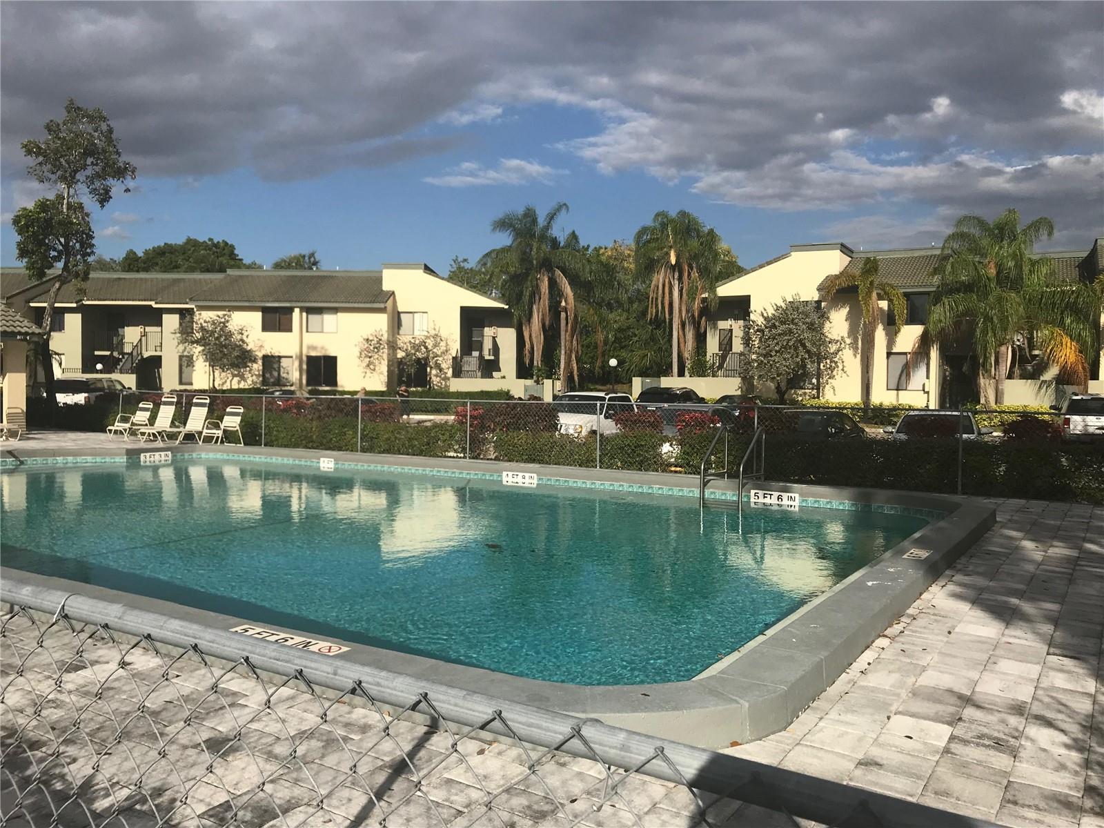 9576 SW 1st Court 9-F, Coral Springs, FL 33071