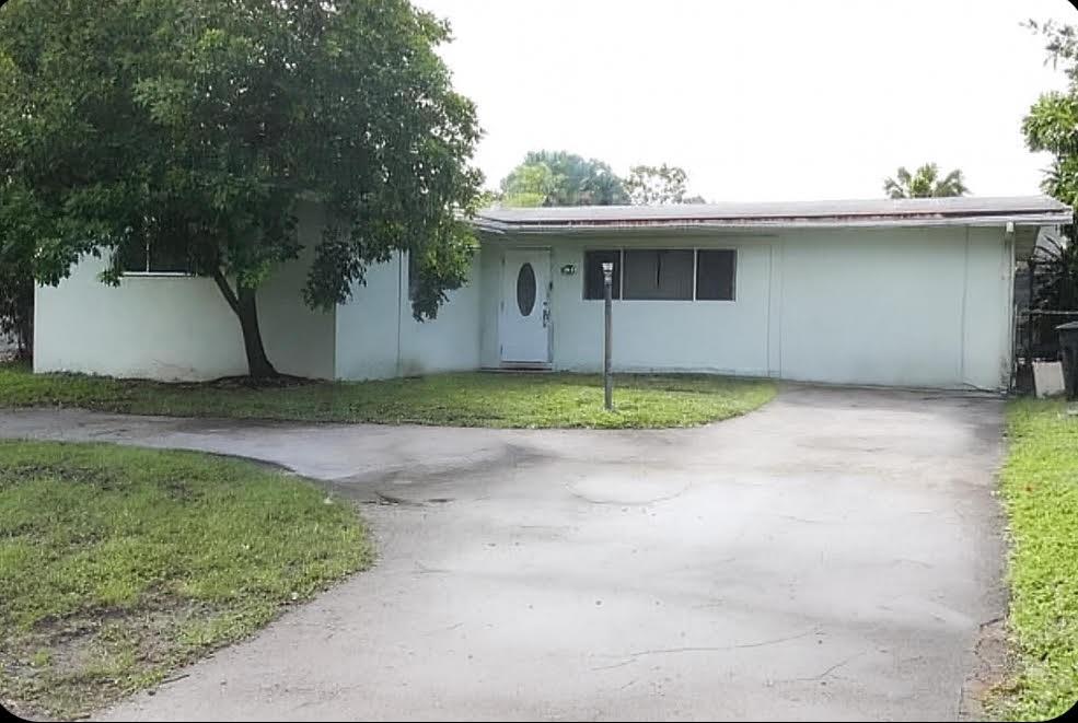 Photo for 1239 SW 29 Terrace, Fort Lauderdale, FL 33312 - listing #FX-10532726 1239 SW 29 Terrace, Fort Lauderdale, FL 33312