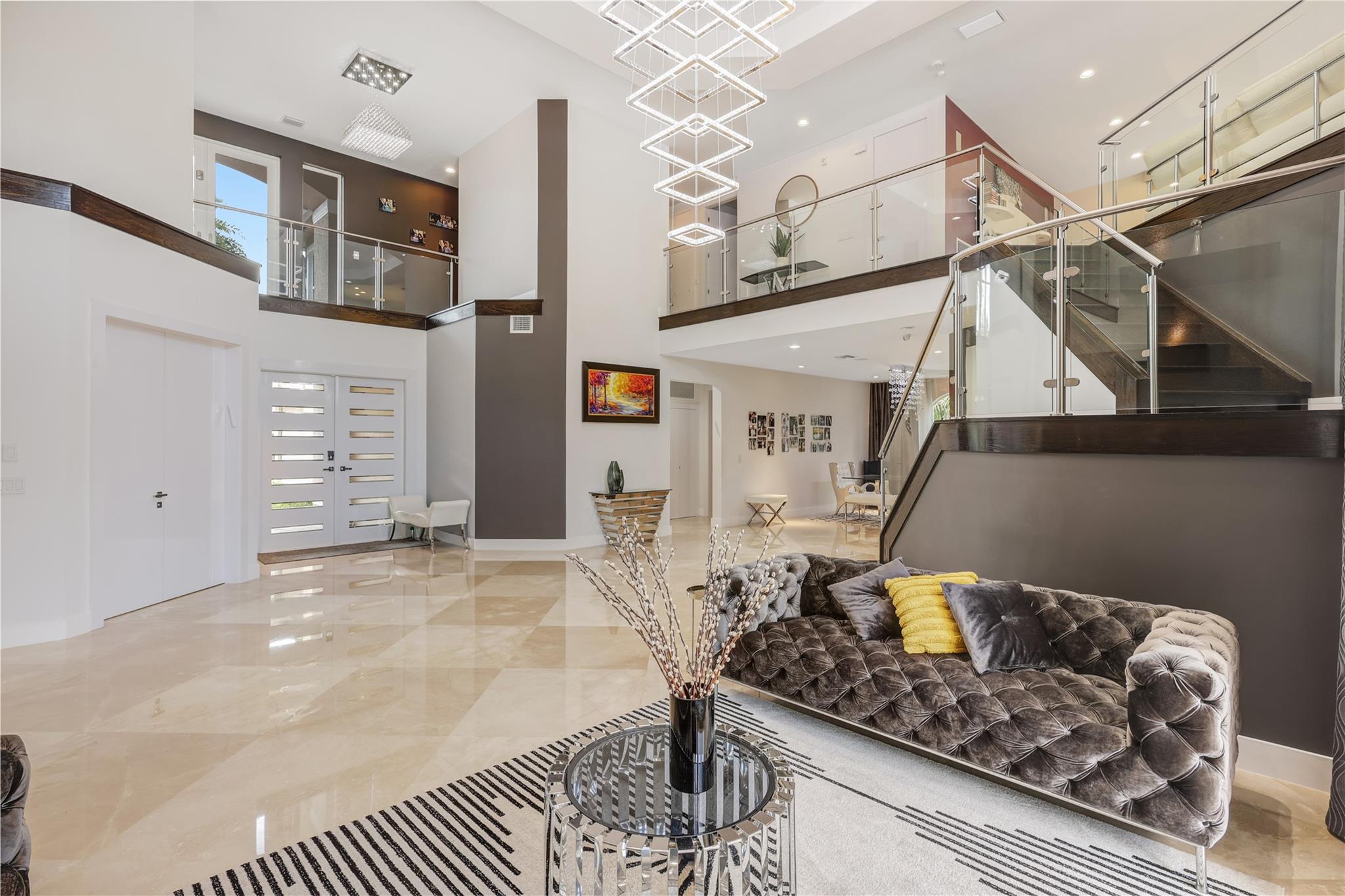 Photo for 10792 Pine Lodge Trail, Davie, FL 33328 - Listing #FX-10511577 10792 Pine Lodge Trail, Davie, FL 33328