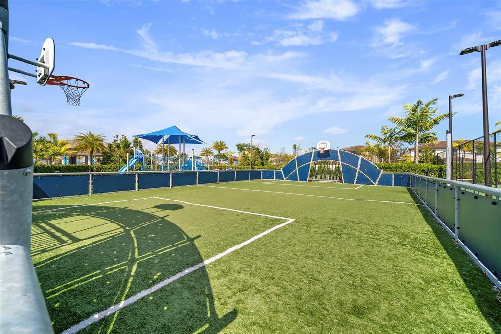 Photo for 10410 S Lago Vista Circle, Parkland, FL 33076 - Listing #FX-10434740 10410 S Lago Vista Circle, Parkland, FL 33076