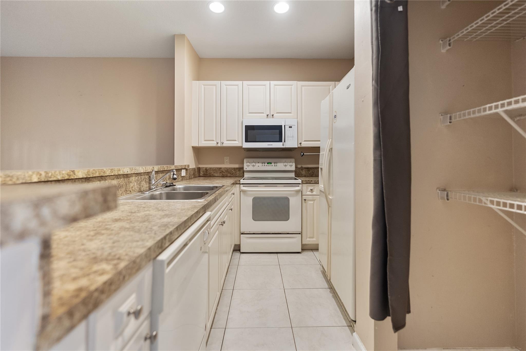 3134 Coral Ridge Drive 3136, Coral Springs, FL 33065