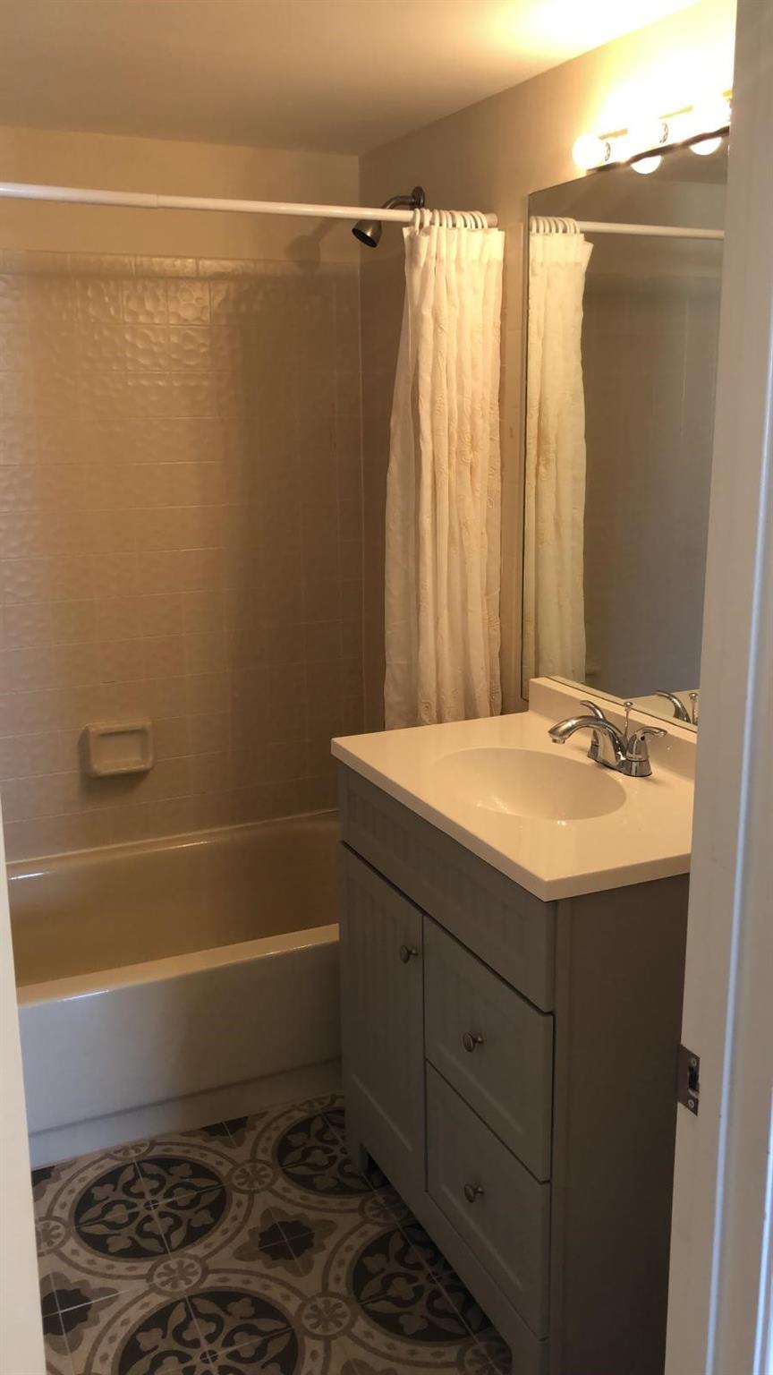 10038 Twin Lakes Drive, Coral Springs, FL 33071