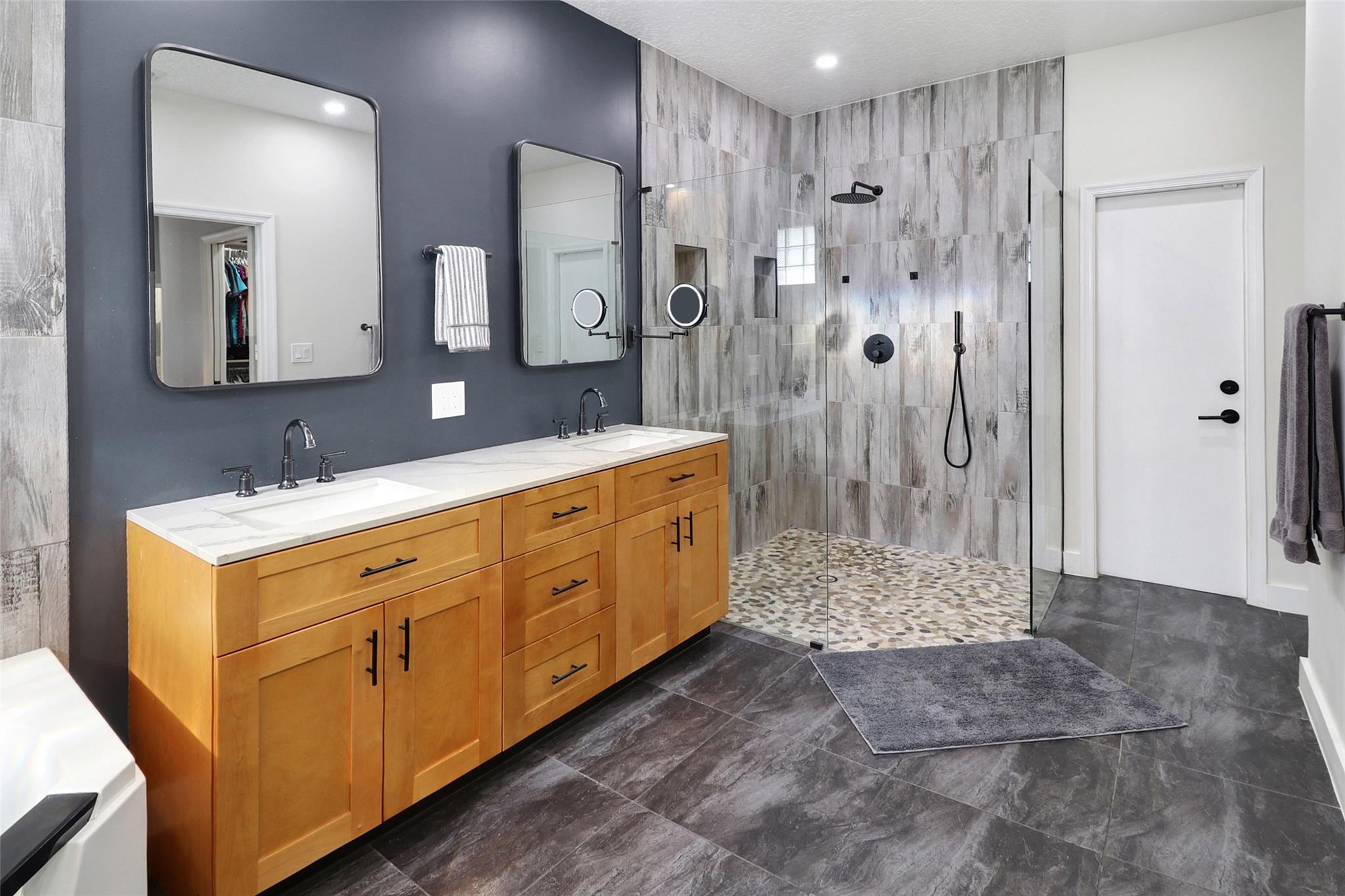 10727 NW 51st Street, Coral Springs, FL 33076