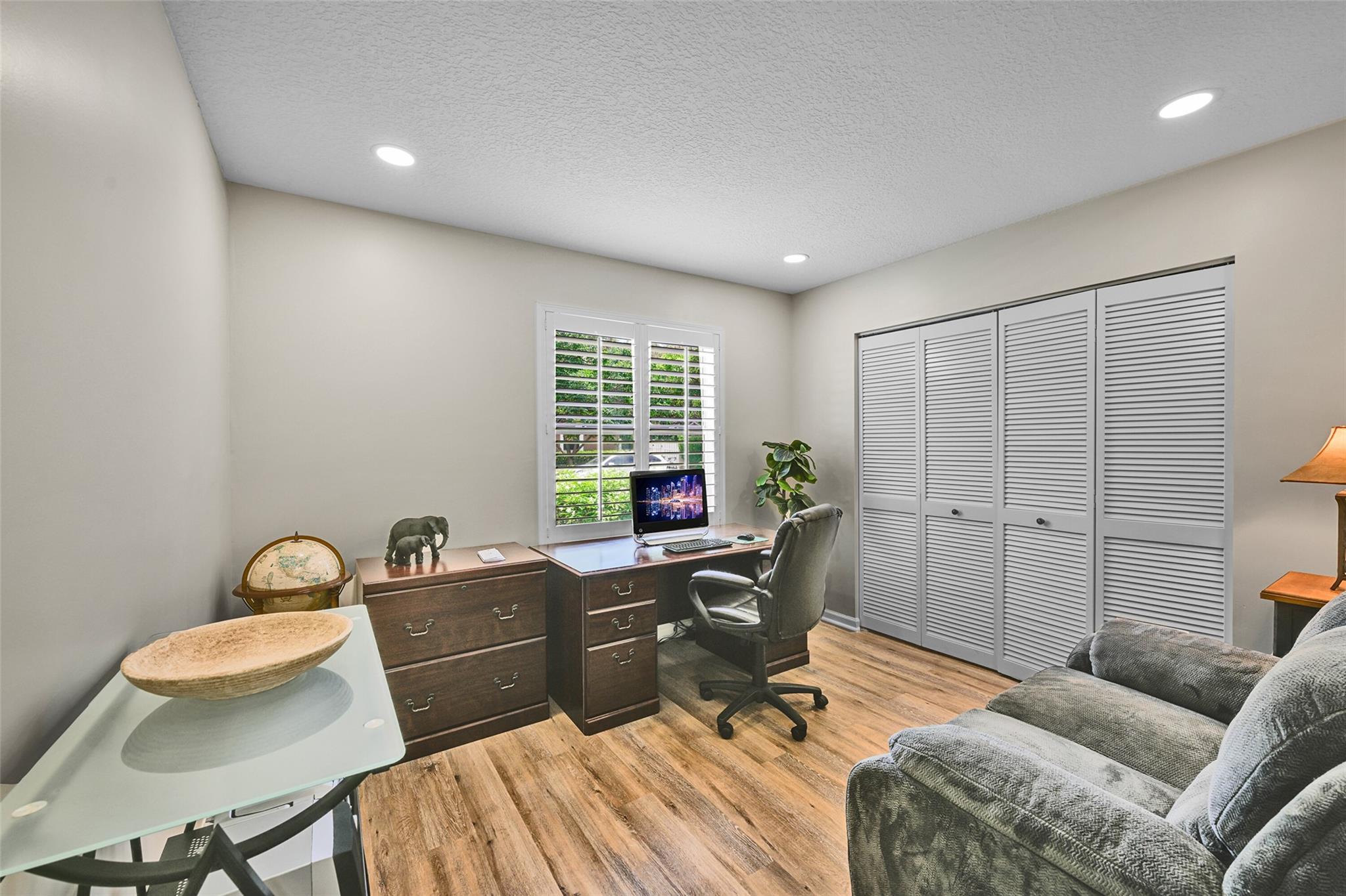 4910 NW 104th Avenue, Coral Springs, FL 33076