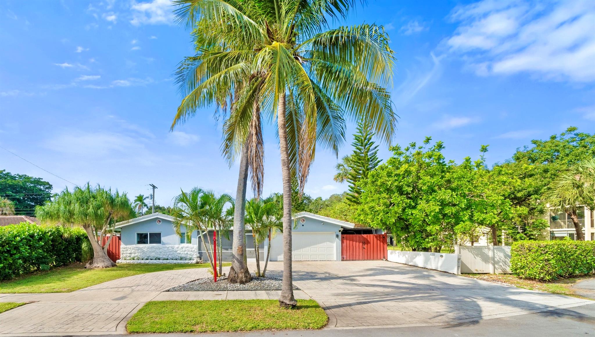 Photo for 209 SE 1st Terrace, Pompano Beach, FL 33060 - listing #FX-10536324 209 SE 1st Terrace, Pompano Beach, FL 33060