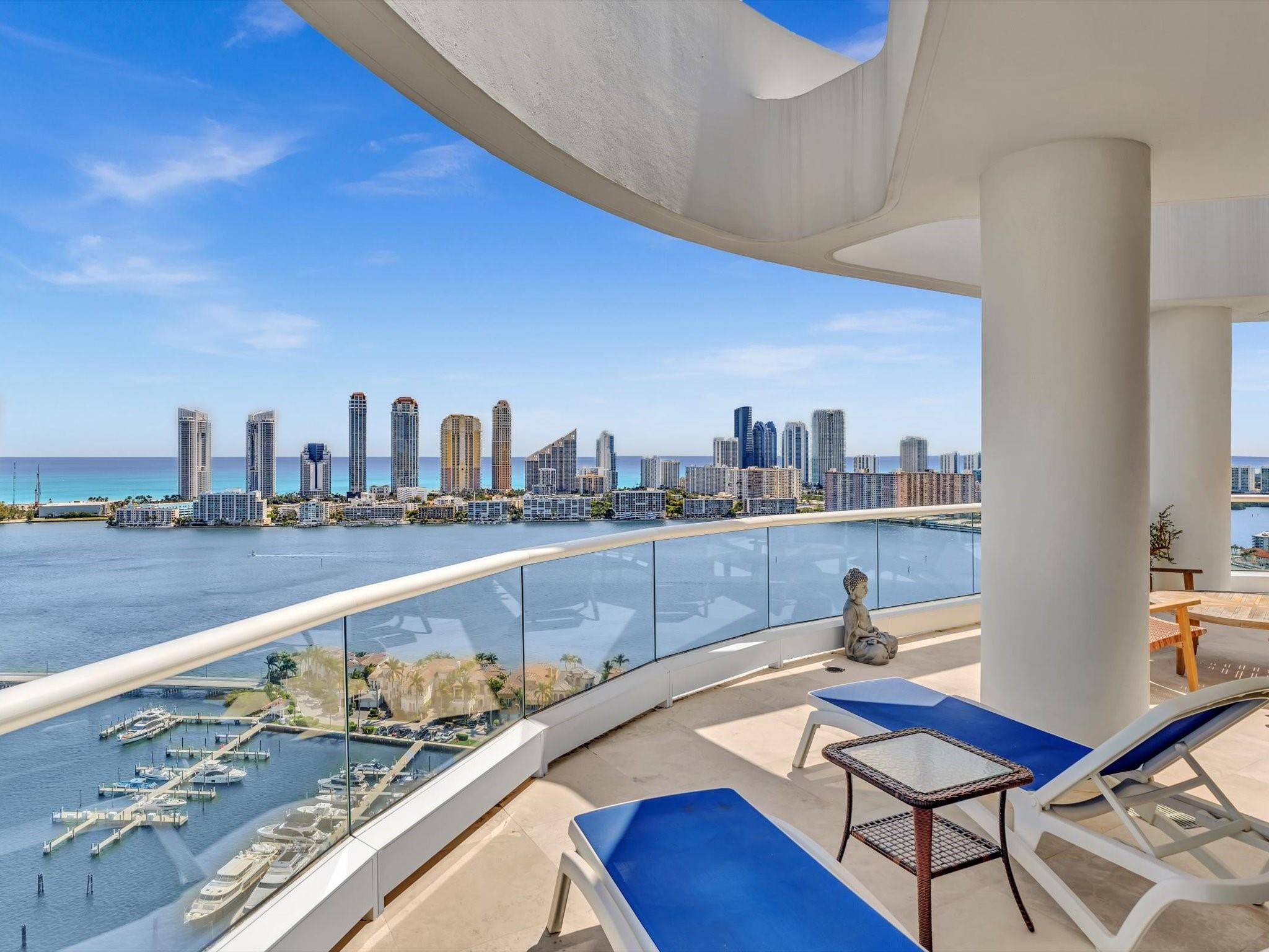 Photo for 7000 Island Boulevard, PH-06, Aventura, FL 33160 - Listing #FX-10485517 7000 Island Boulevard, PH-06, Aventura, FL 33160