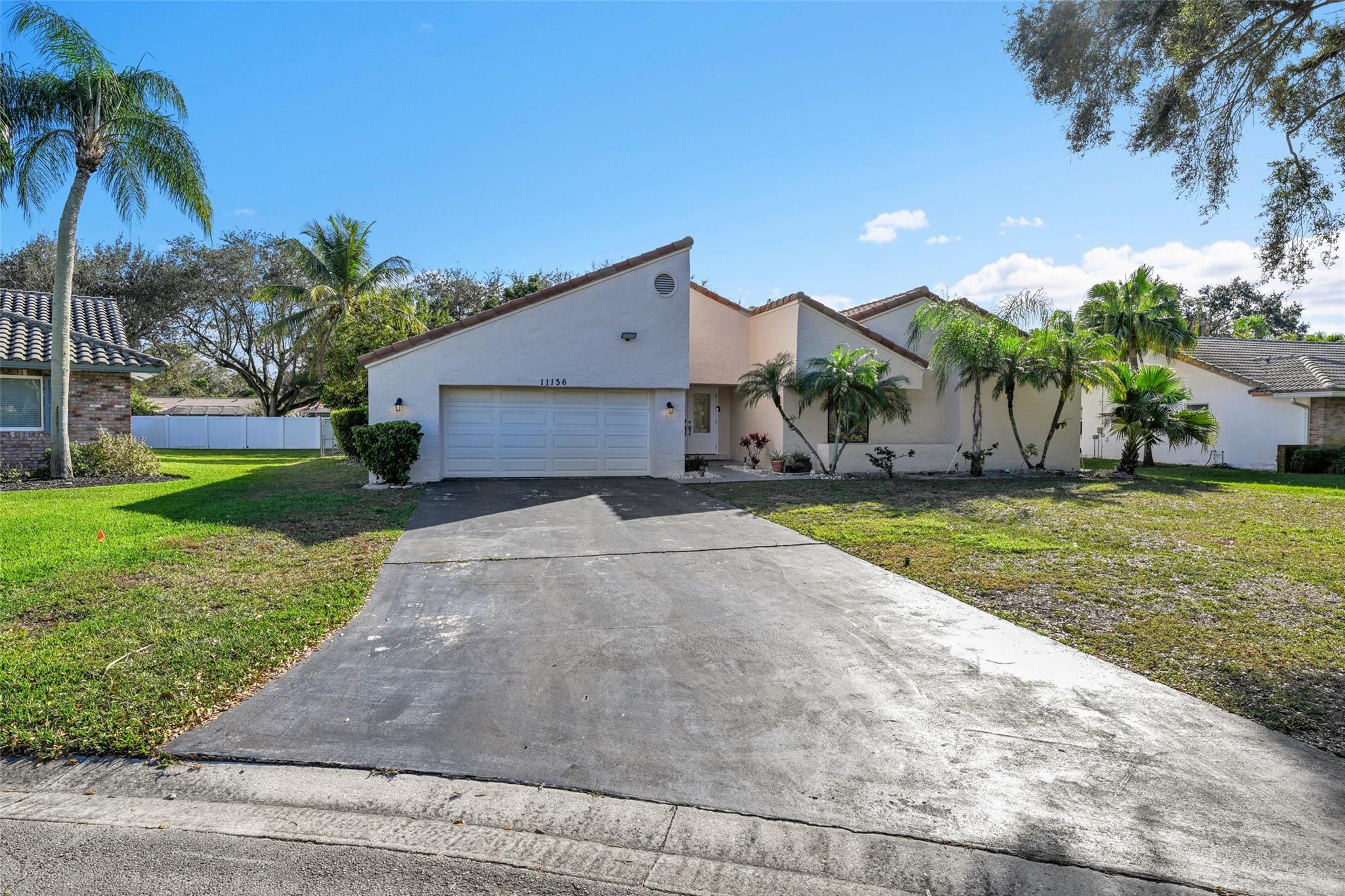 11136 NW 1st Place, Coral Springs, FL 33071