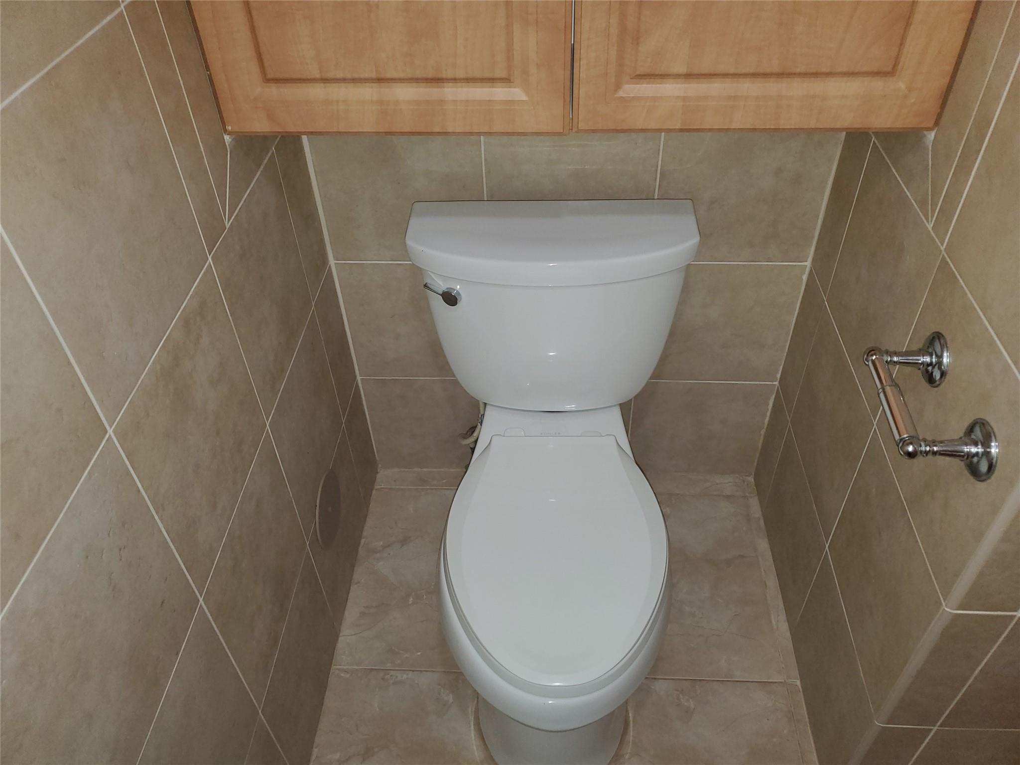 1046 Coral Club Drive, Coral Springs, FL 33071