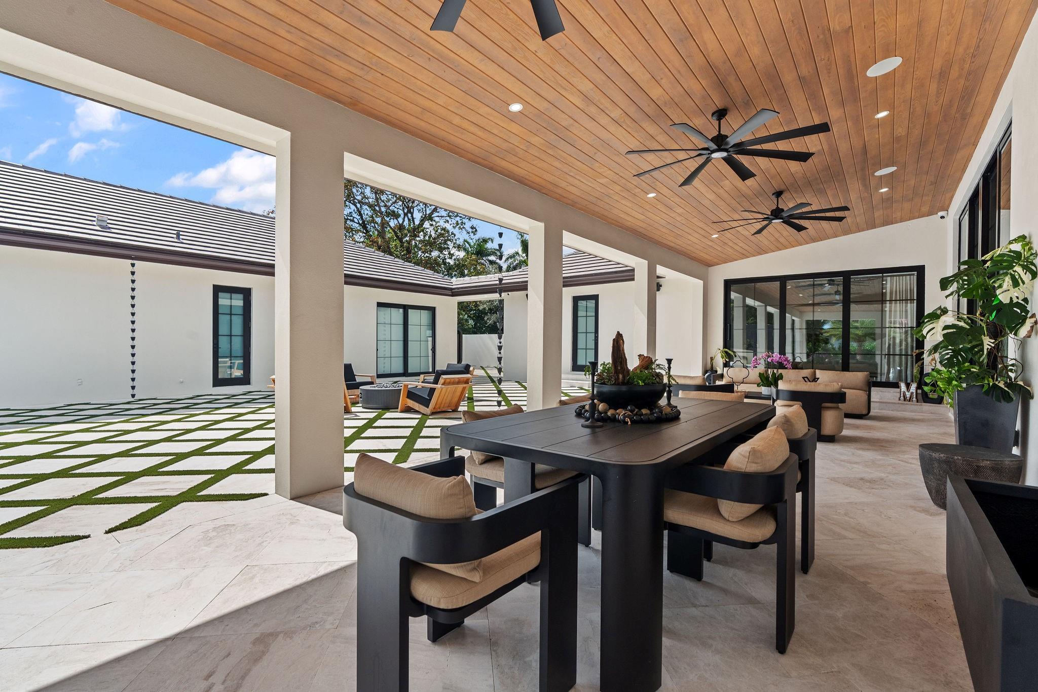 13110 Mustang Trail, Southwest Ranches, FL 33330