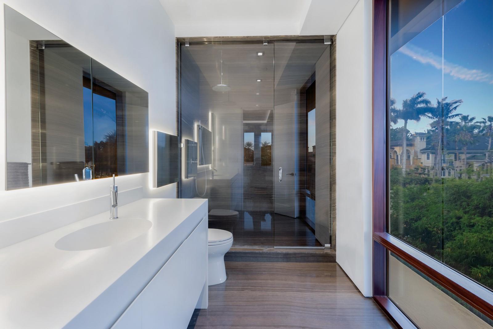 10 Pelican Drive, Fort Lauderdale, FL 33301