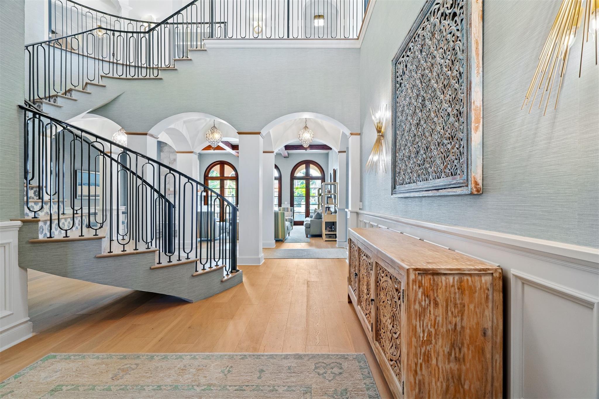 2530 Laguna Drive, Fort Lauderdale, FL 33316