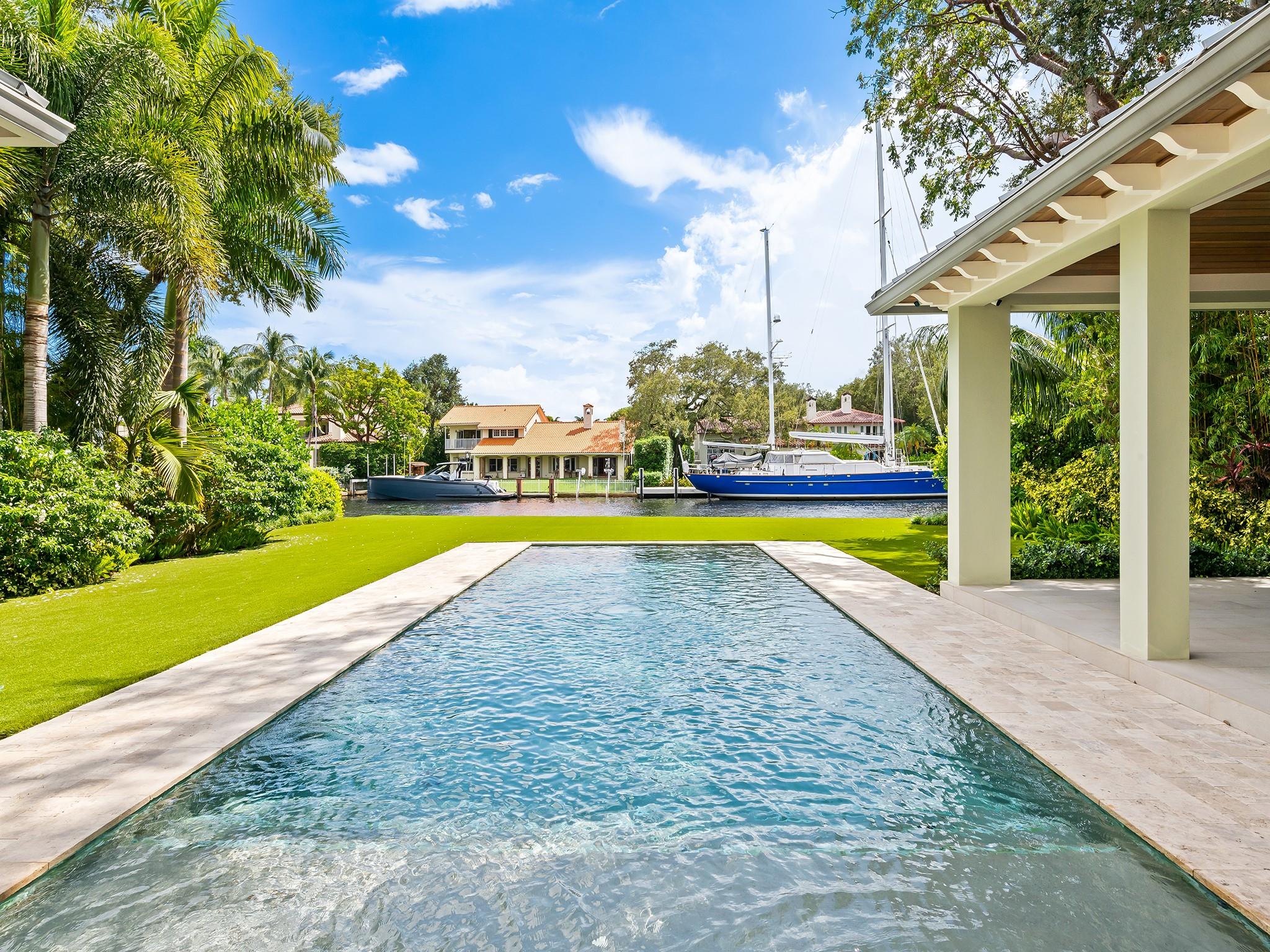 1110 SE 4th Street, Fort Lauderdale, FL 33301