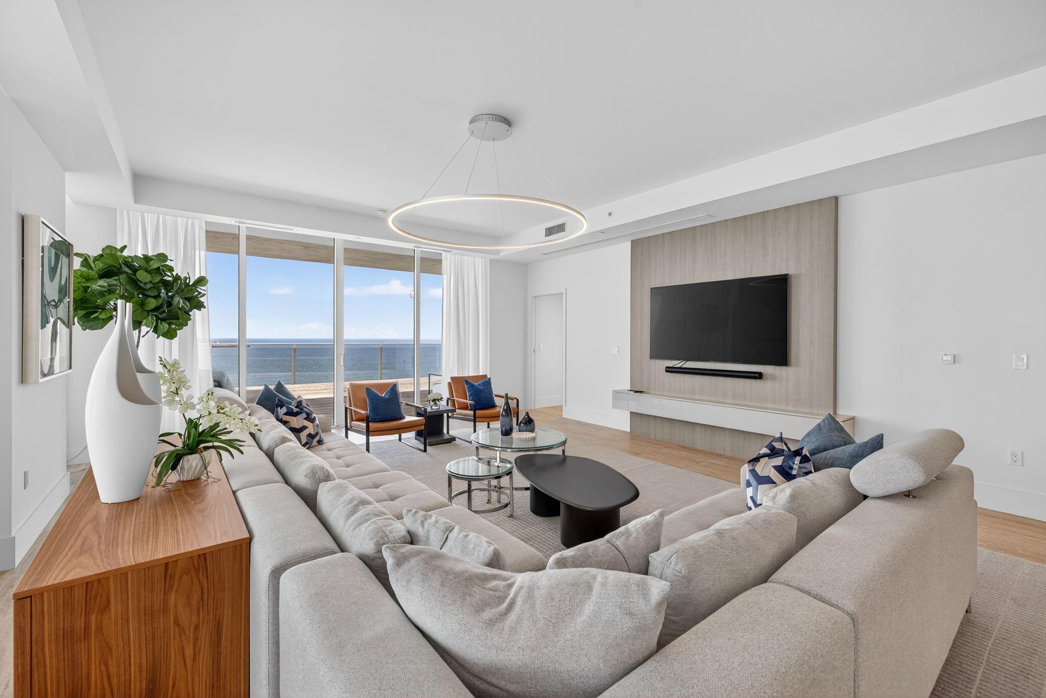 525 Fort Lauderdale Beach Boulevard 1902, Fort Lauderdale, FL 33304