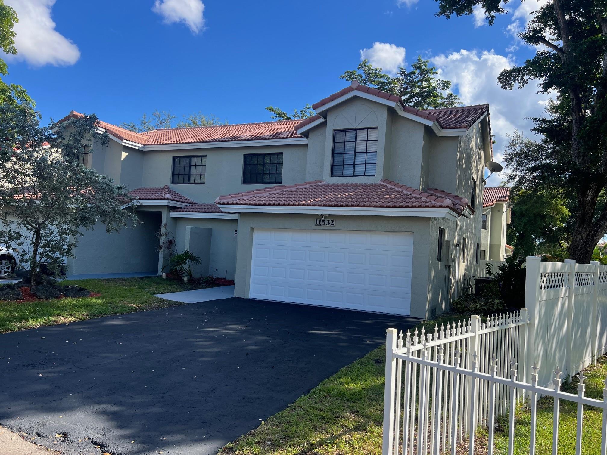 11530-32 NW 43rd Street 11530-32, Coral Springs, FL 33065