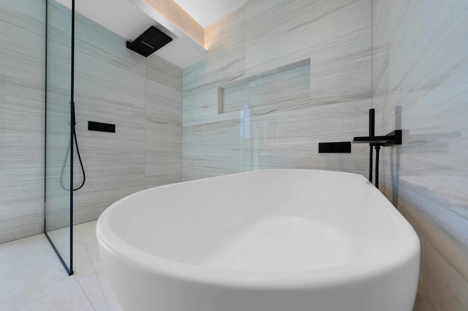 1721 SE 11th Street, Fort Lauderdale, FL 33316