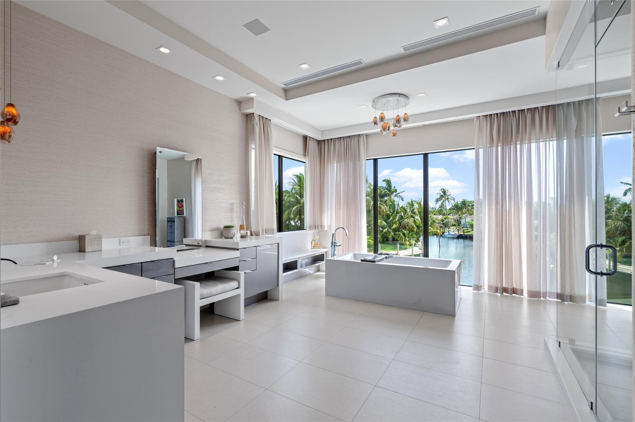 1200 SE 12th Terrace, Deerfield Beach, FL 33441